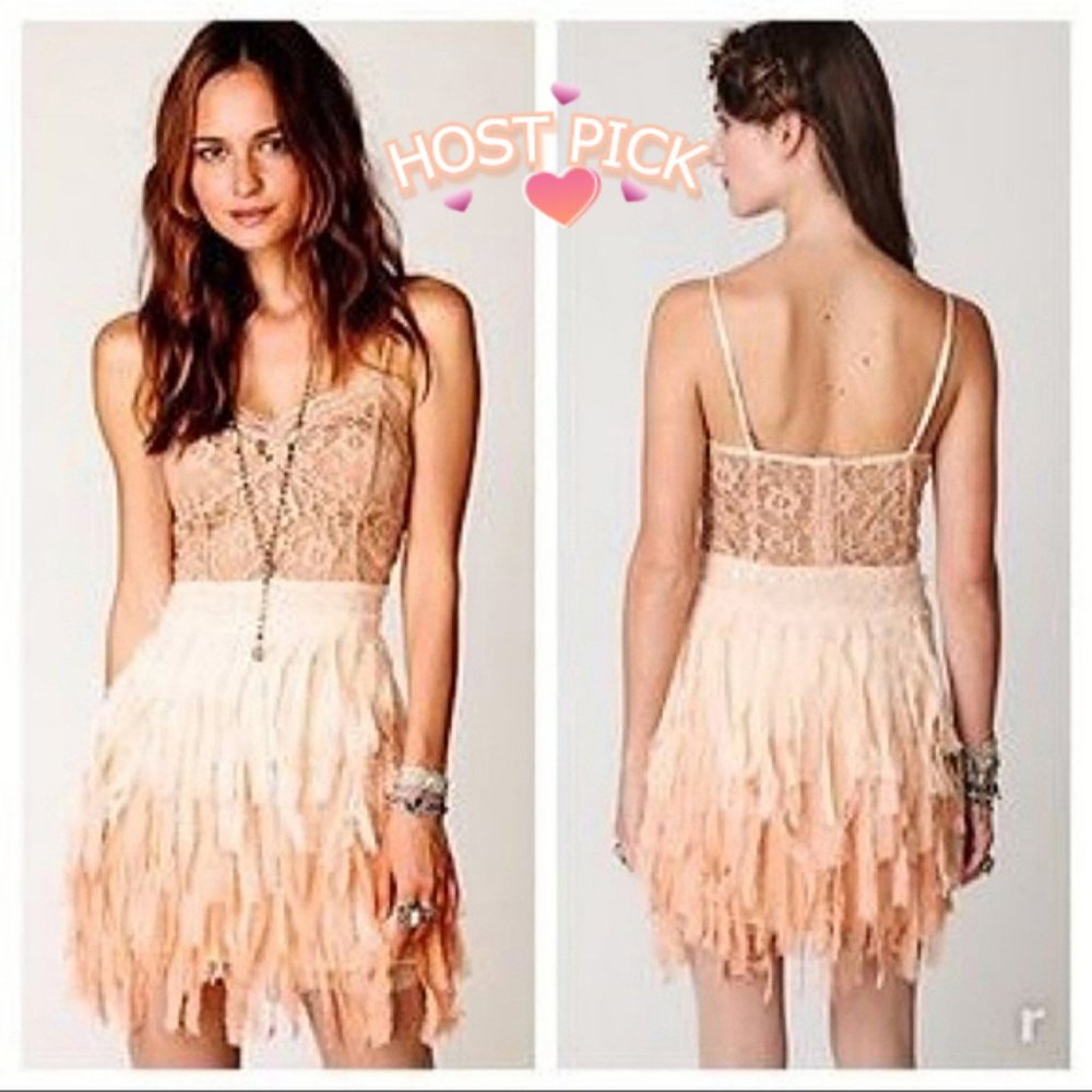 !!FINAL PRICE!! Free People NWT RARE Ombre Feather Sequin Beaded Lace Dress